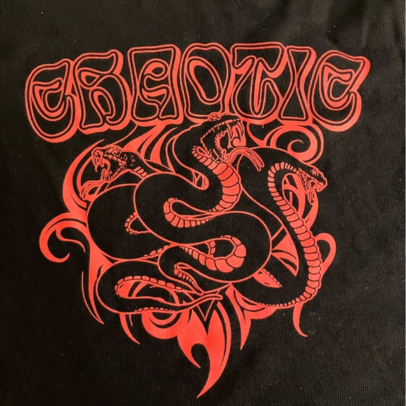 red chaotic baby-tee, h&m/divided - Picture 7 of 7